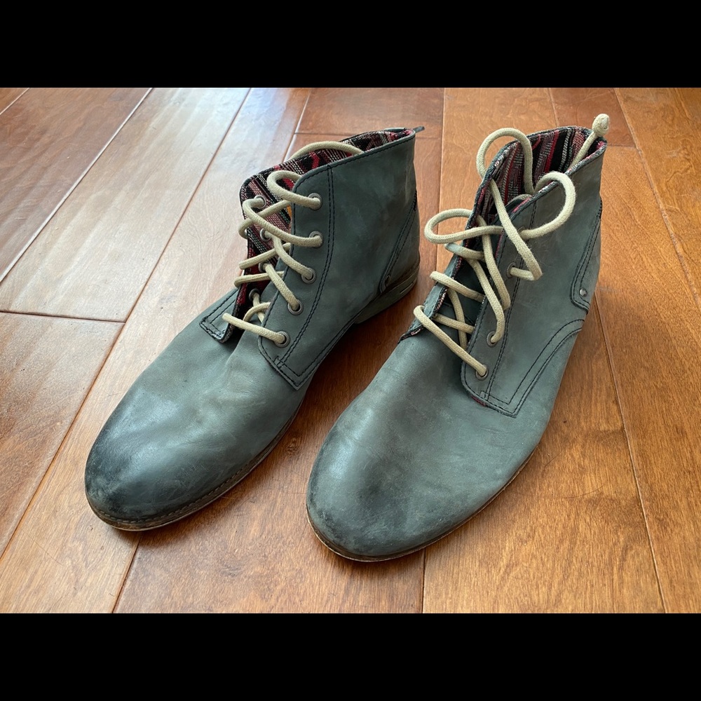 Sneaky Steve Crasher Boots / Grey